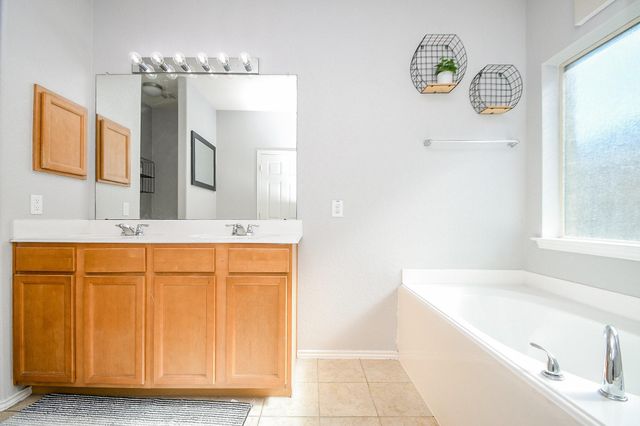 3123 Kainer Meadows Lane, Houston, TX 77047