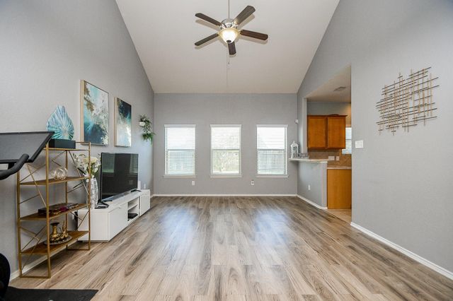 3123 Kainer Meadows Lane, Houston, TX 77047