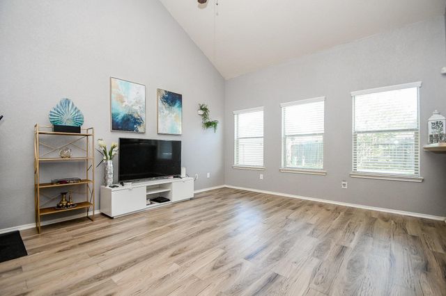 3123 Kainer Meadows Lane, Houston, TX 77047