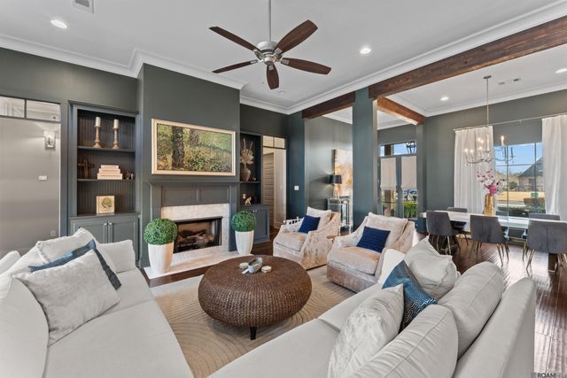 6277 Royal Lakes Estates Avenue, Gonzales, LA 70737