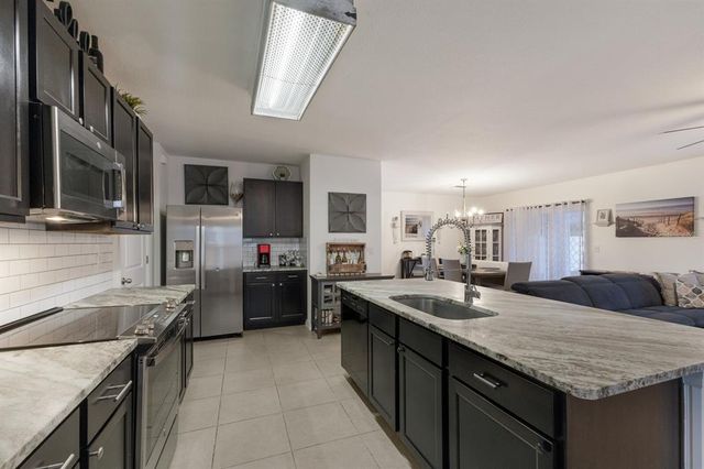 335 GRIS SKY LANE, Bradenton, FL 34212