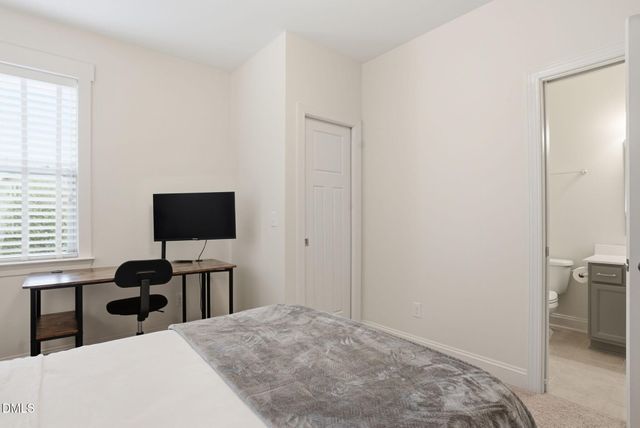 100 Climbing Tree Trail, Holly Springs, NC 27540
