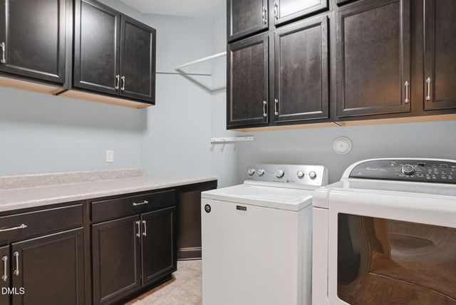 100 Climbing Tree Trail, Holly Springs, NC 27540