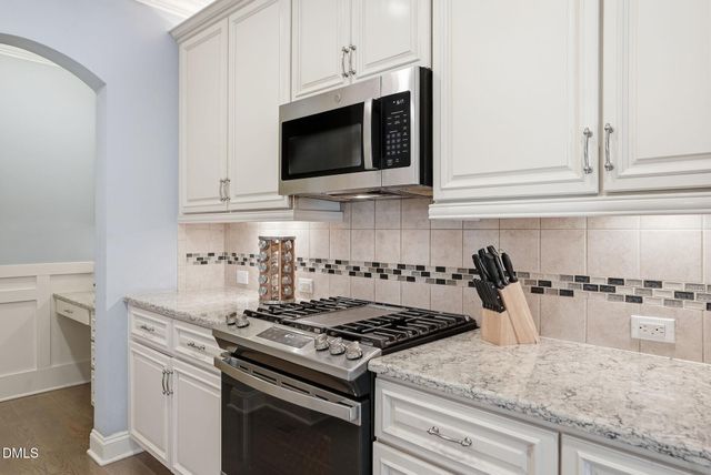 100 Climbing Tree Trail, Holly Springs, NC 27540