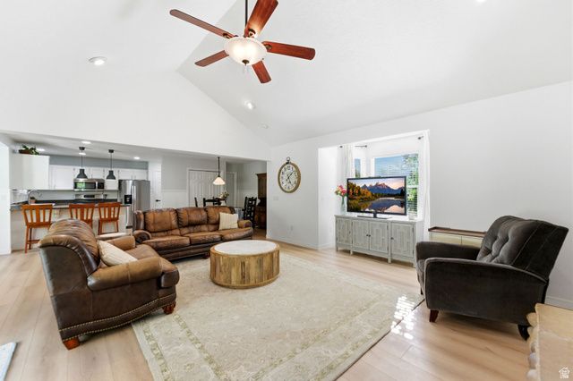 463 E 1310 S, Kaysville, UT 84037