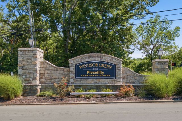 712 Windsor Trace, Goodlettsville, TN 37072