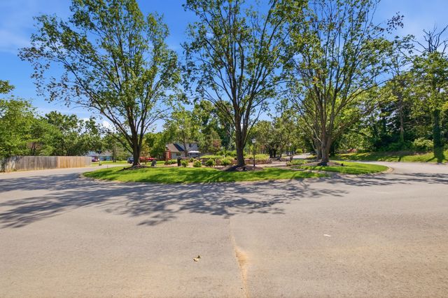 712 Windsor Trace, Goodlettsville, TN 37072