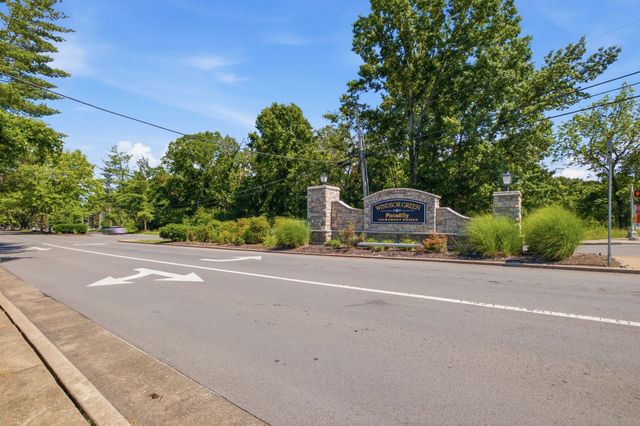 712 Windsor Trace, Goodlettsville, TN 37072