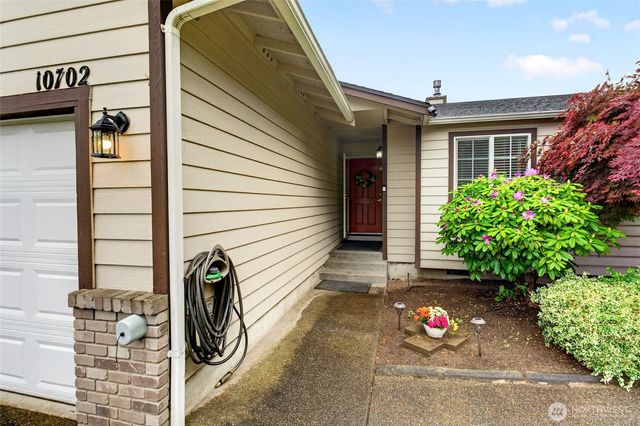 10702 211th Avenue Ct E, Bonney Lake, WA 98391