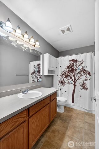 10702 211th Avenue Ct E, Bonney Lake, WA 98391