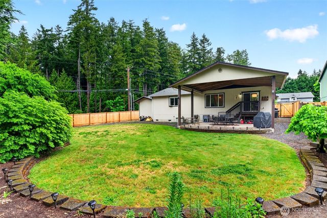 10702 211th Avenue Ct E, Bonney Lake, WA 98391