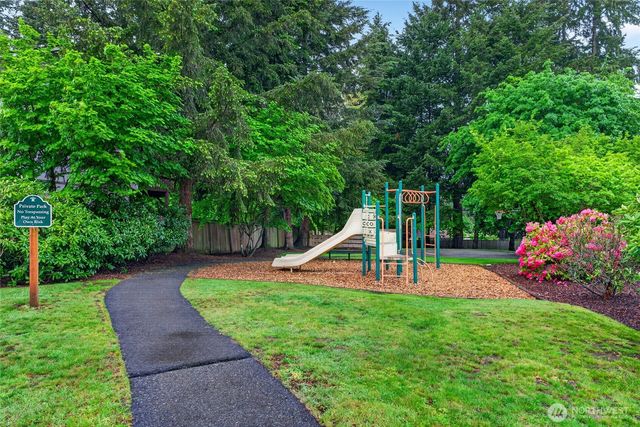 10702 211th Avenue Ct E, Bonney Lake, WA 98391