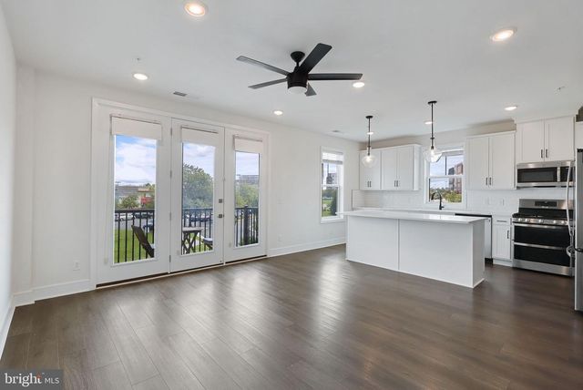 42623 NUBBINS TER, Ashburn, VA 20147