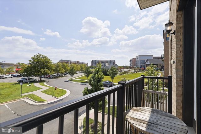 42623 NUBBINS TER, Ashburn, VA 20147