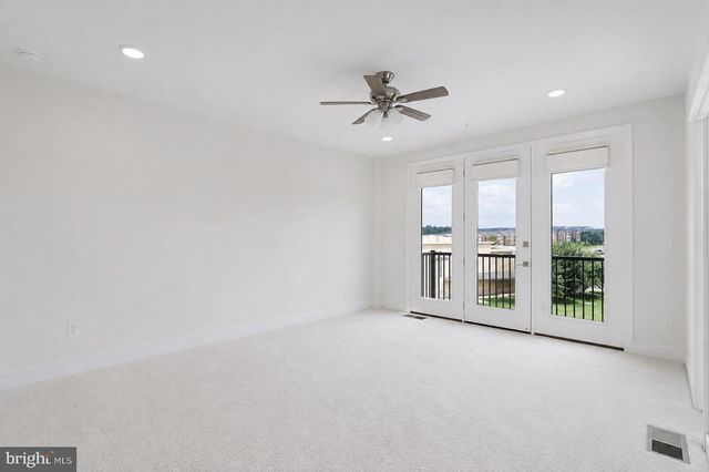 42623 NUBBINS TER, Ashburn, VA 20147
