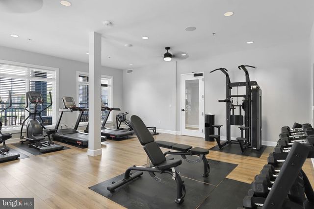 42623 NUBBINS TER, Ashburn, VA 20147