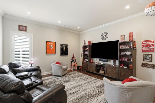 203 Ensbury Drive, Little Rock, AR 72223