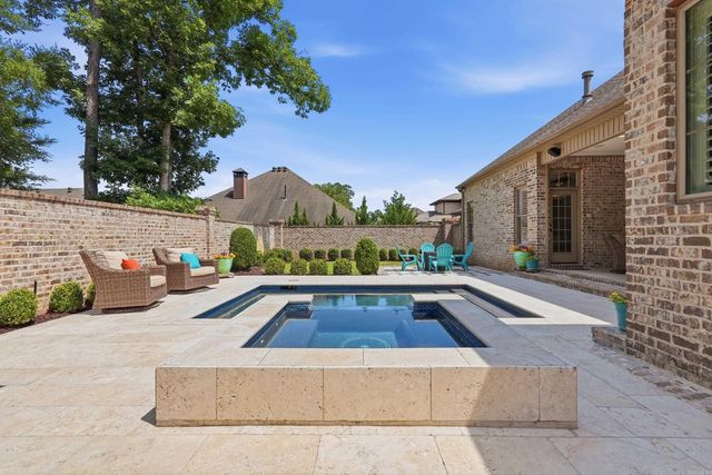 203 Ensbury Drive, Little Rock, AR 72223