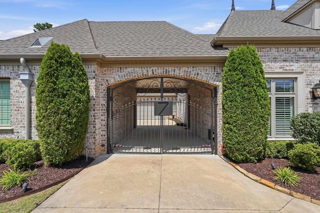 203 Ensbury Drive, Little Rock, AR 72223
