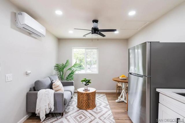 5270 Trojan Ave, San Diego, CA 92115