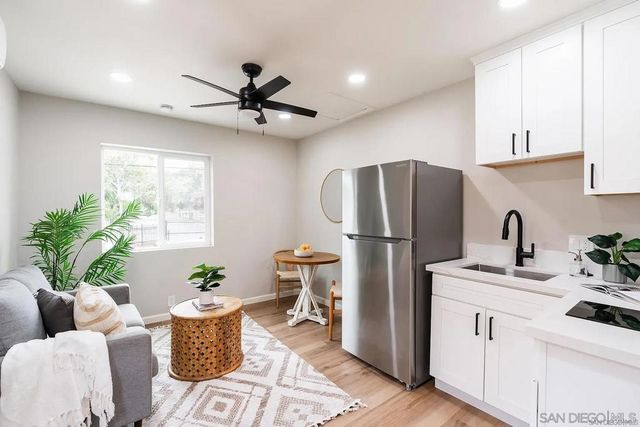 5270 Trojan Ave, San Diego, CA 92115