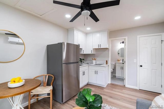 5270 Trojan Ave, San Diego, CA 92115