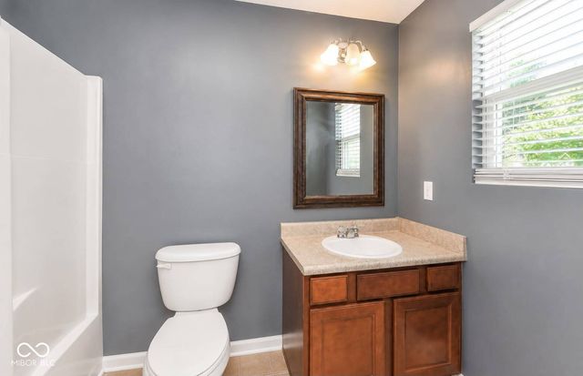 3391 Roundlake Lane, Whitestown, IN 46075