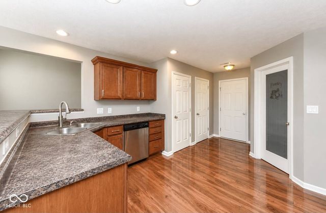 3391 Roundlake Lane, Whitestown, IN 46075