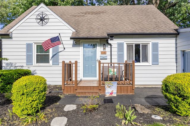 118 Duxbury Road, Greece, NY 14626