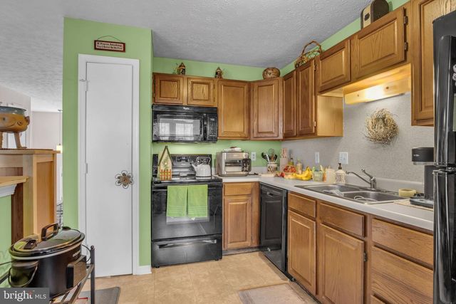 279 LINCOLN AVE, Harrisburg, PA 17111