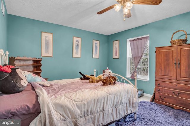 279 LINCOLN AVE, Harrisburg, PA 17111