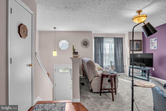 279 LINCOLN AVE, Harrisburg, PA 17111