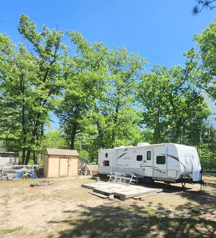 2310 S Whitney Beach Road, Beaverton, MI 48612