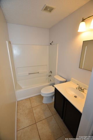 4854 Limestone Well, San Antonio, TX 78247