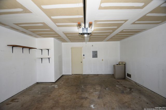 4854 Limestone Well, San Antonio, TX 78247