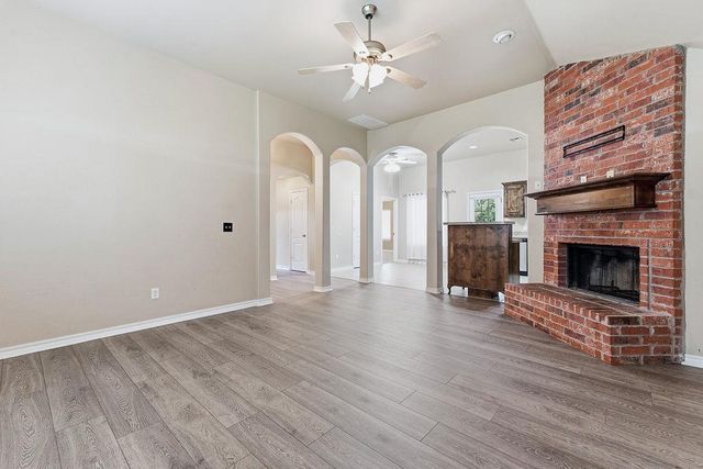 224 Comanche, Cashion, OK 73016