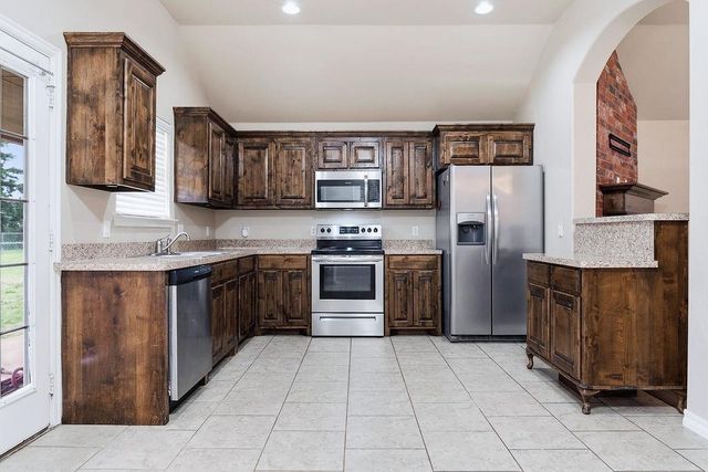 224 Comanche, Cashion, OK 73016