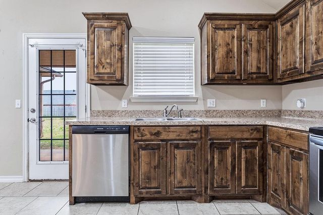 224 Comanche, Cashion, OK 73016