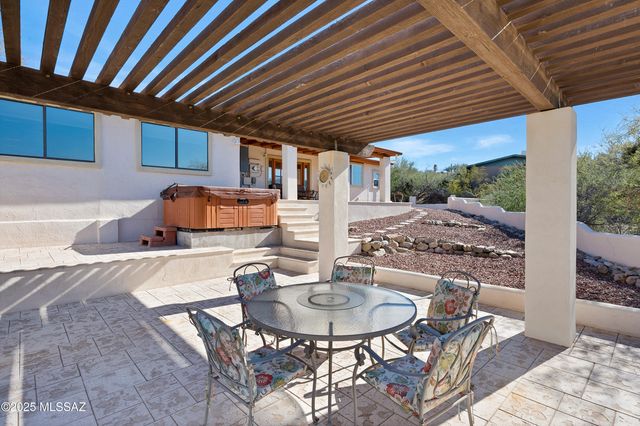 5122 W Camino De La Amapola, Tucson, AZ 85745