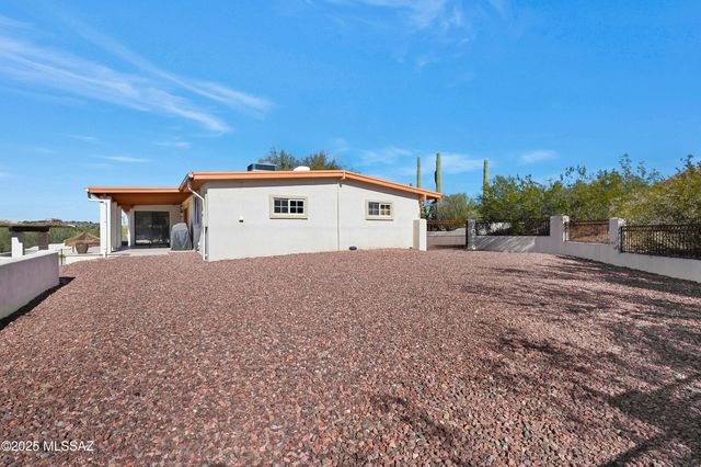 5122 W Camino De La Amapola, Tucson, AZ 85745