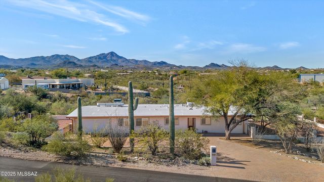 5122 W Camino De La Amapola, Tucson, AZ 85745