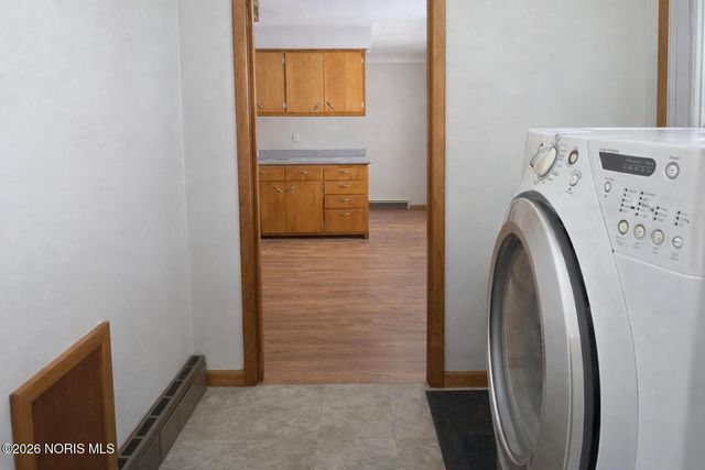 17566 Wapakoneta Road, Grand Rapids, OH 43522