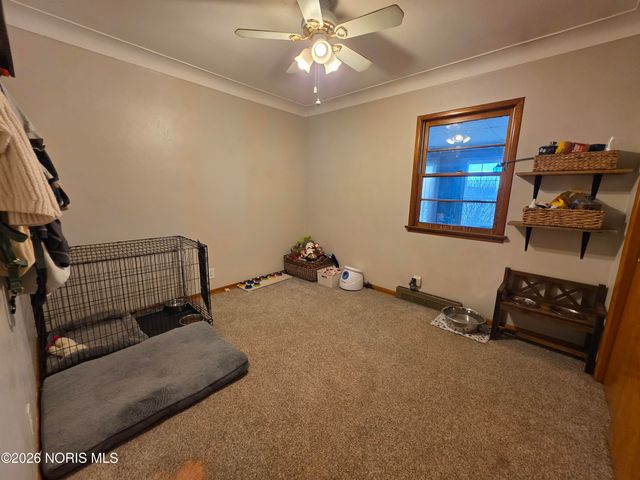 17566 Wapakoneta Road, Grand Rapids, OH 43522