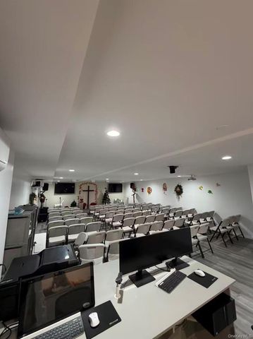 132-16 Maple Avenue 1A, Flushing, NY 11355