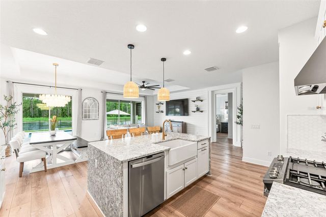 11828 RANCHERS GAP DRIVE, Odessa, FL 33556