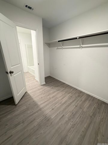 7202 Satellite, San Antonio, TX 78252