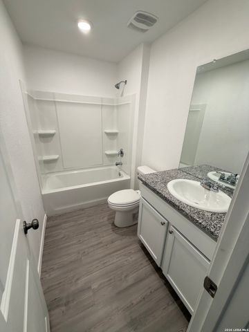 7202 Satellite, San Antonio, TX 78252