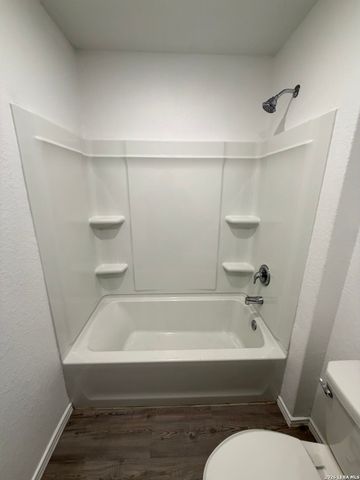 7202 Satellite, San Antonio, TX 78252