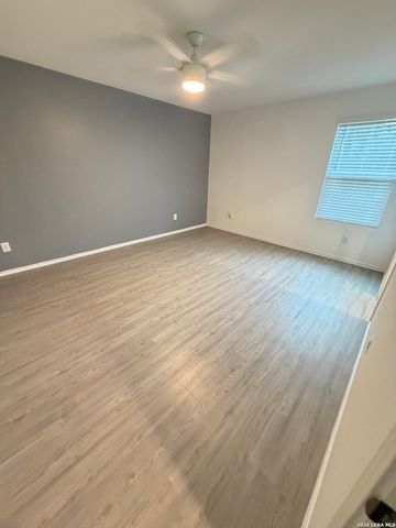 7202 Satellite, San Antonio, TX 78252