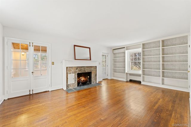 1 Winslow Circle, Tuckahoe, NY 10707